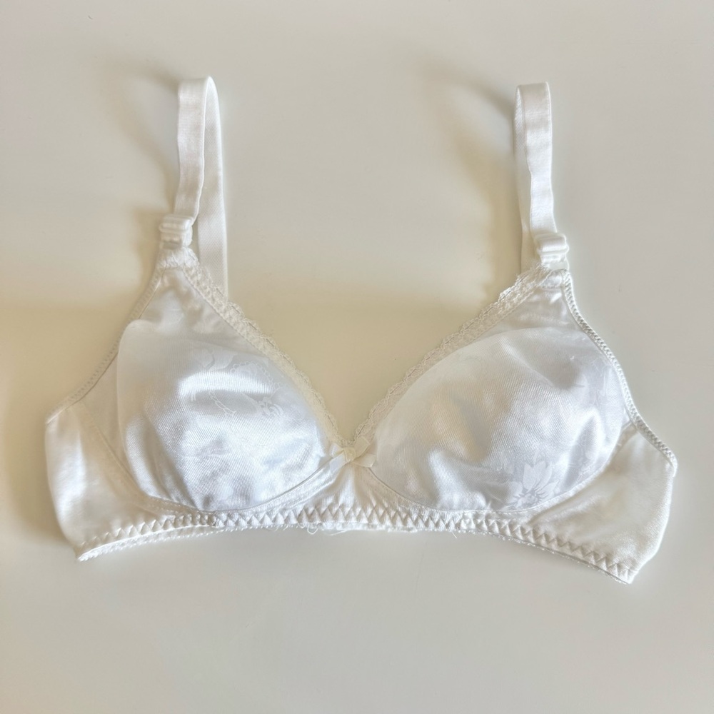 Vintage Fruit of the Loom T-Shirt Bra